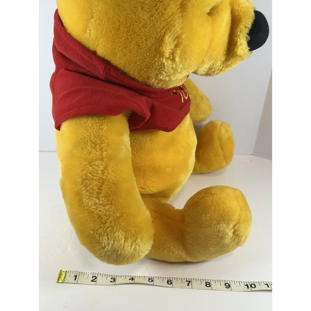 Vintage Walt Disney Jumbo Winnie the Pooh Large Seated Plush Bear 20